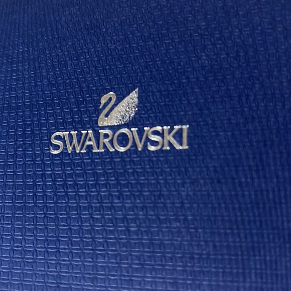 NWOT Swarovski jewelry set - Picture 4 of 6